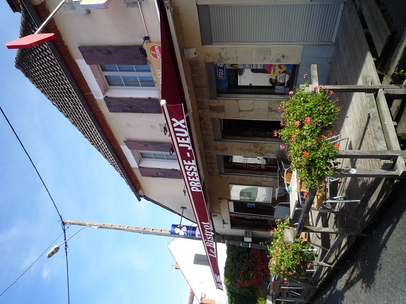 Agrandir la photo Bar à vendre - 180.0 m2 - 45 - Loiret