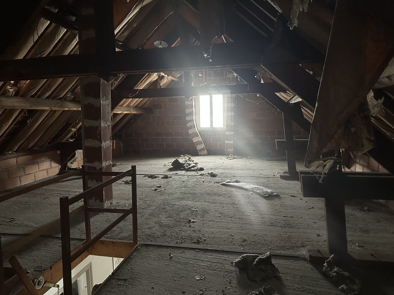 Agrandir la photo Bureaux à vendre - 240.0 m2 - 45 - Loiret